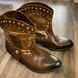 Vince Camuto Gold Short Cowboy Boot